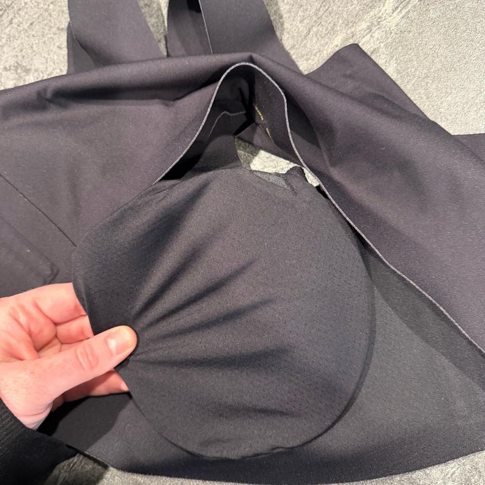 Honeylove 1X softform bra vamp black v neck pullover - Picture 8 of 8